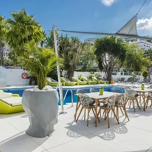 4* מלון Essence Boutique