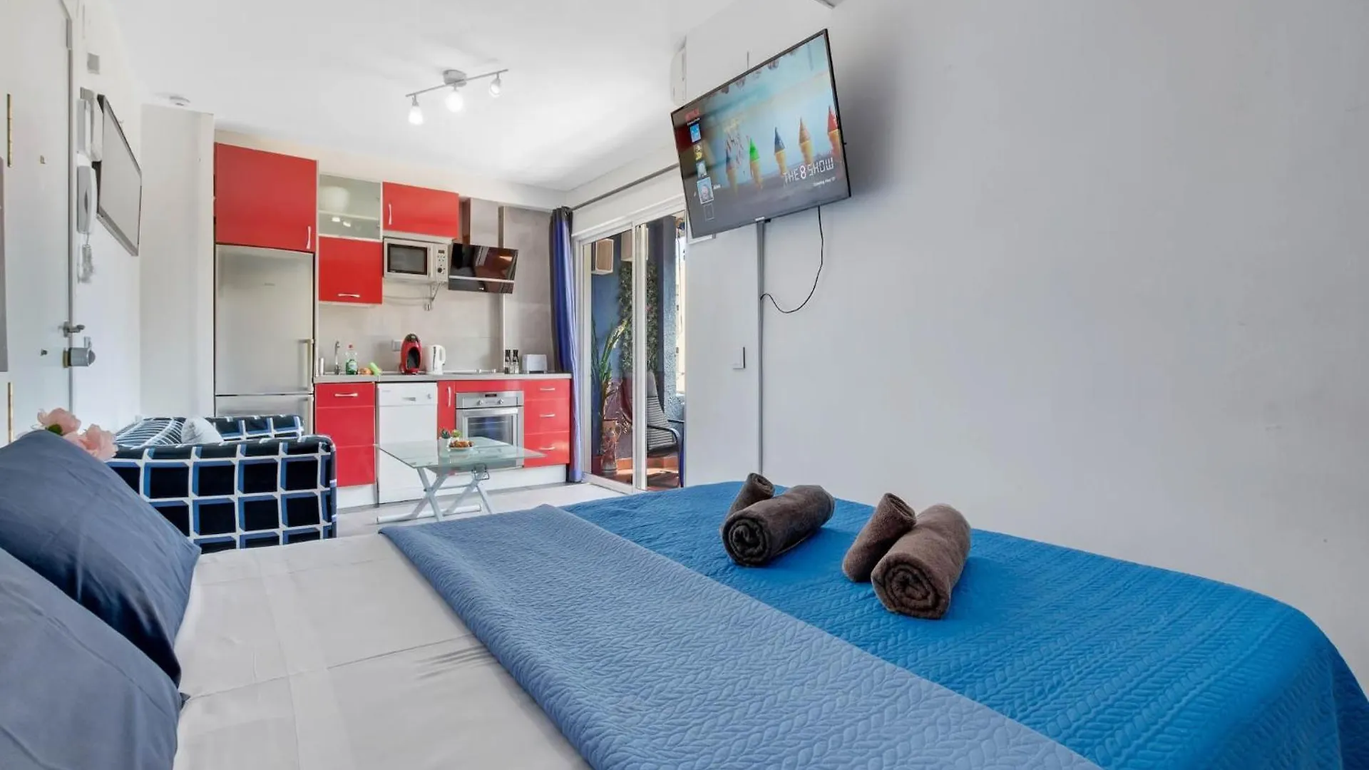 Amazing Location In Torremolinos Apartment Spain