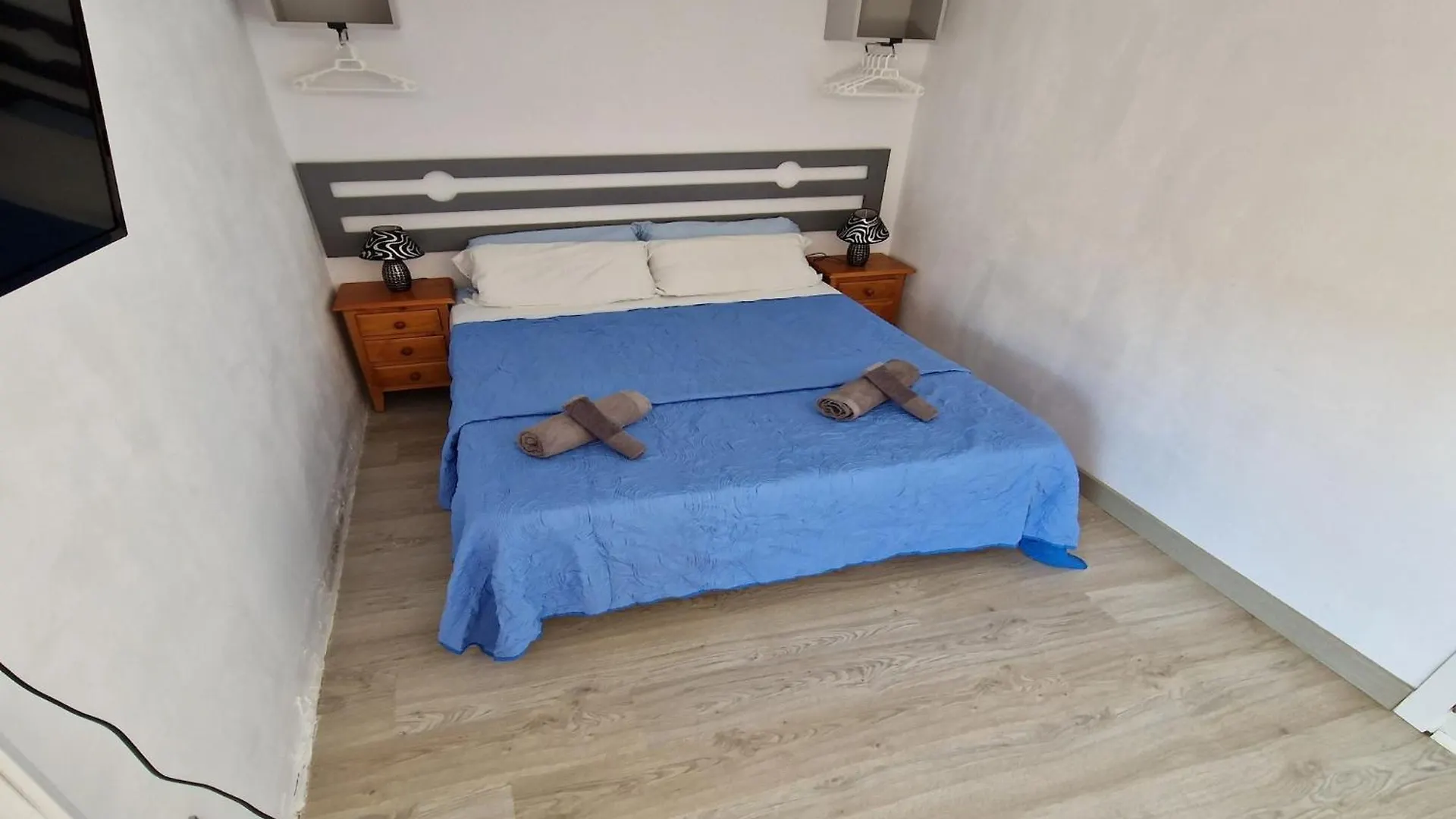 Amazing Location In Torremolinos Apartment